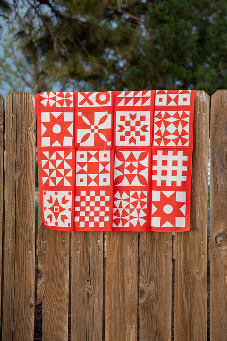 Red and White Quilt Block Shortie Wildrag