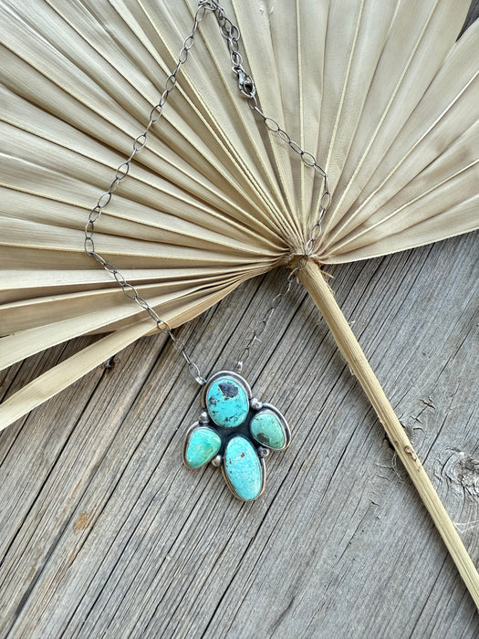 The Mesa Pendant